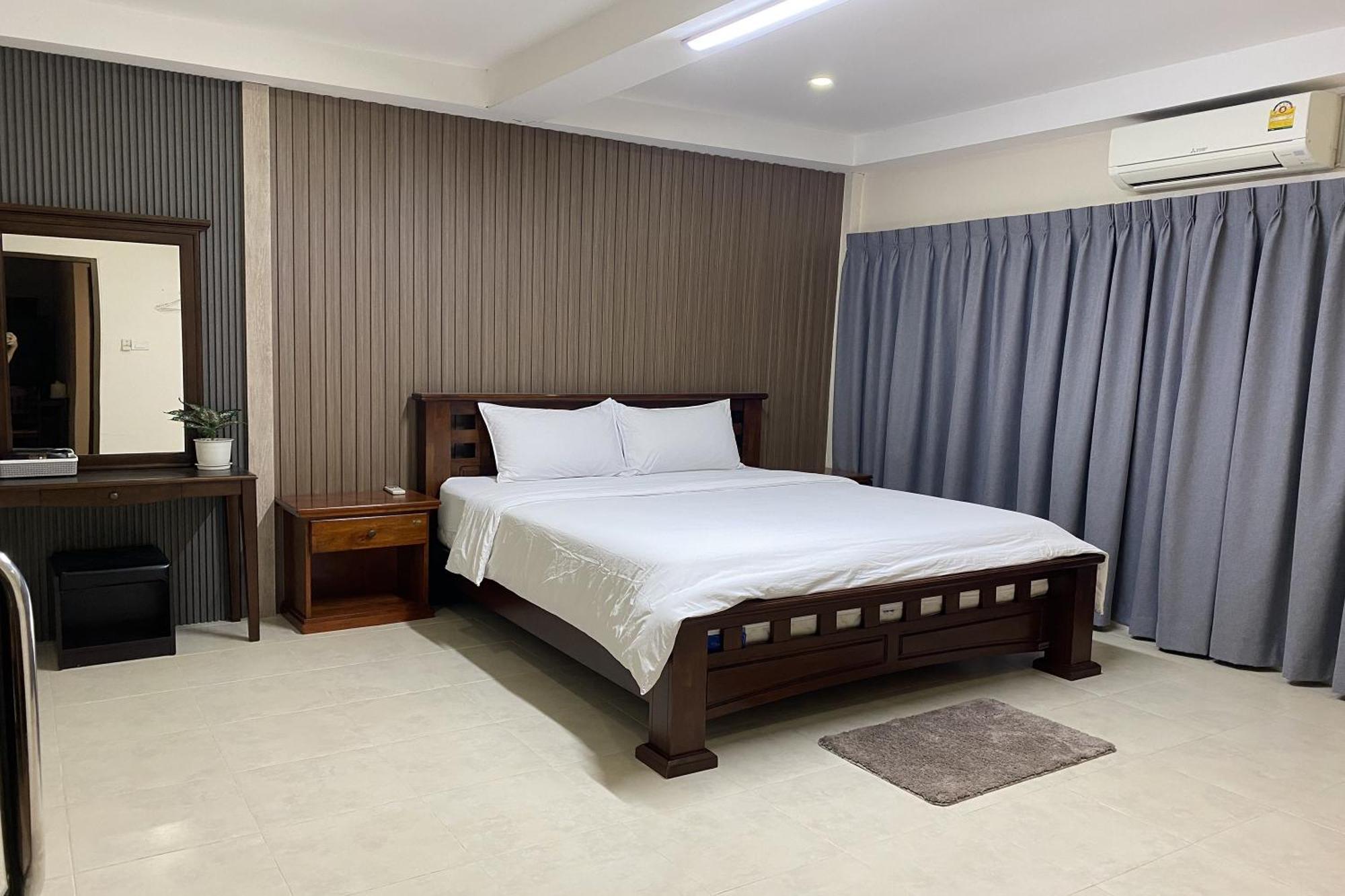 Sanaepatan Home Resort - เสน่ห์ป่าตาล โฮม รีสอร์ต Ban Buak Khang Exteriér fotografie