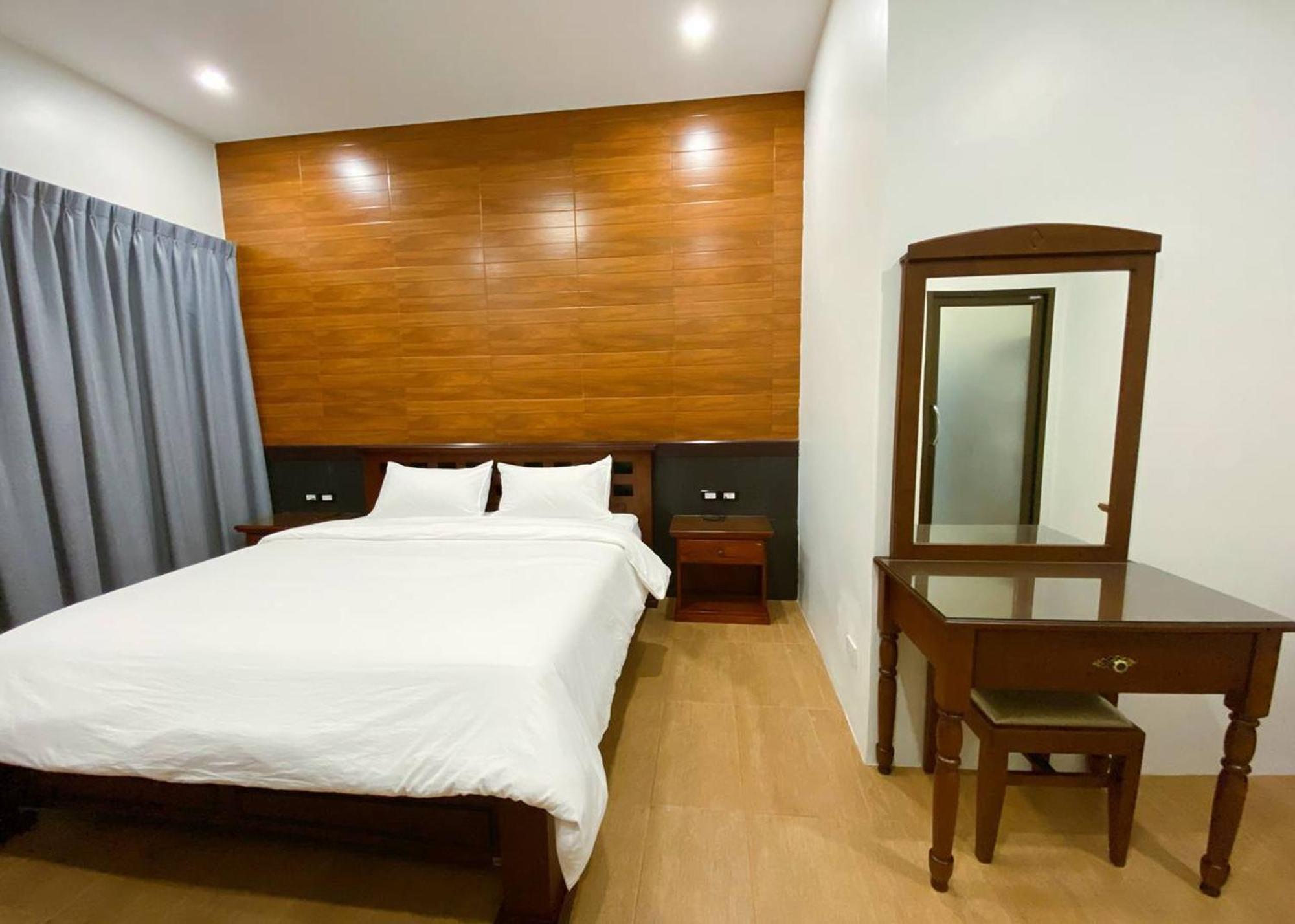 Sanaepatan Home Resort - เสน่ห์ป่าตาล โฮม รีสอร์ต Ban Buak Khang Exteriér fotografie