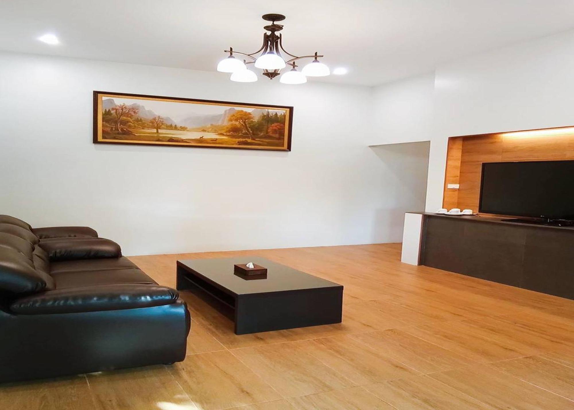 Sanaepatan Home Resort - เสน่ห์ป่าตาล โฮม รีสอร์ต Ban Buak Khang Exteriér fotografie